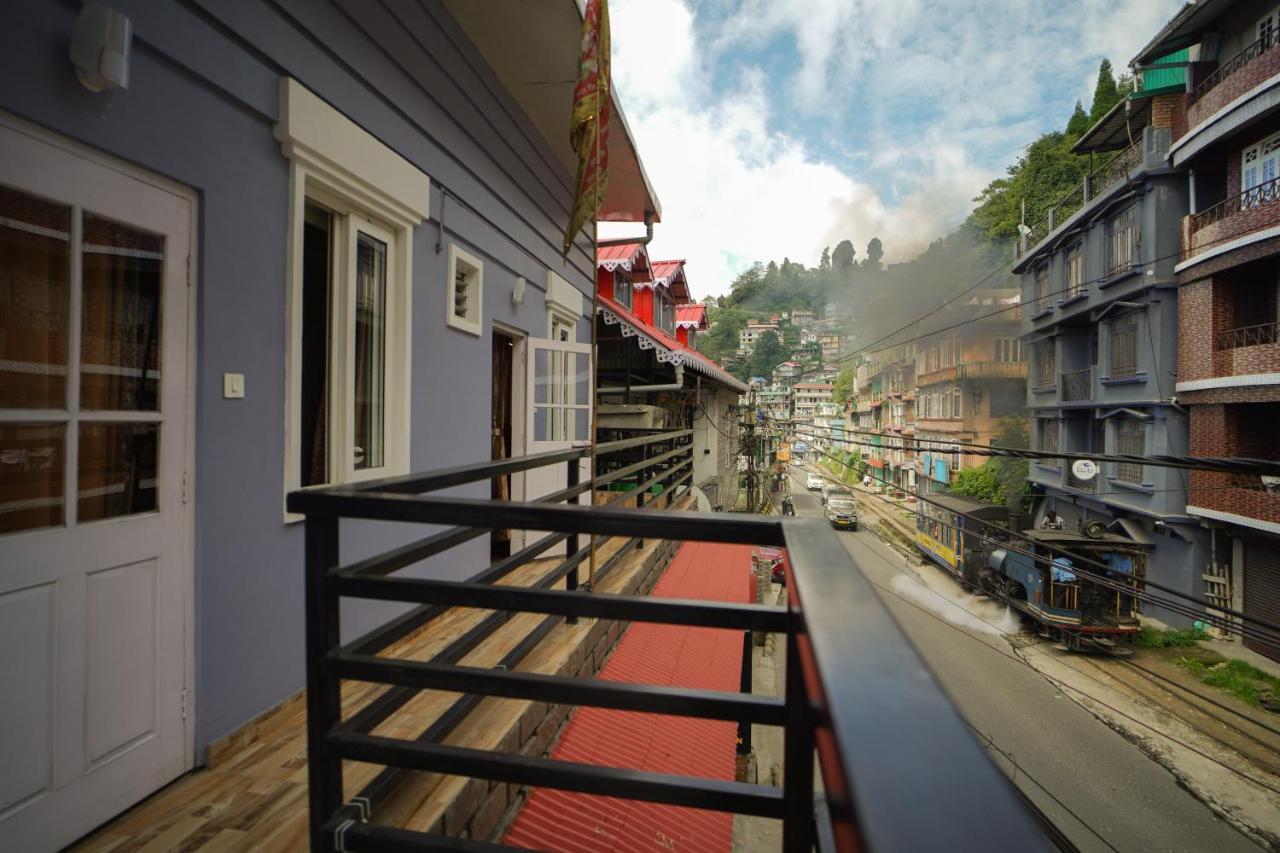 Hotel Hill Queen Near Sherpa Gumba Darjeeling Mall 5 Min Couple Friendly Buitenkant foto