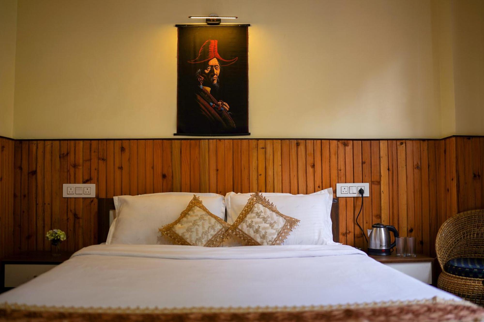 Hotel Hill Queen Near Sherpa Gumba Darjeeling Mall 5 Min Couple Friendly Buitenkant foto